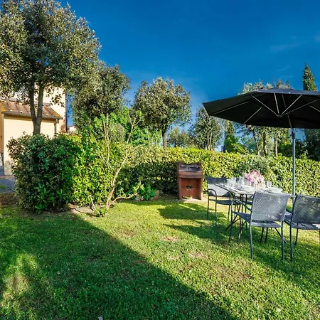 In Lucca With Vineyard Views Appartamento